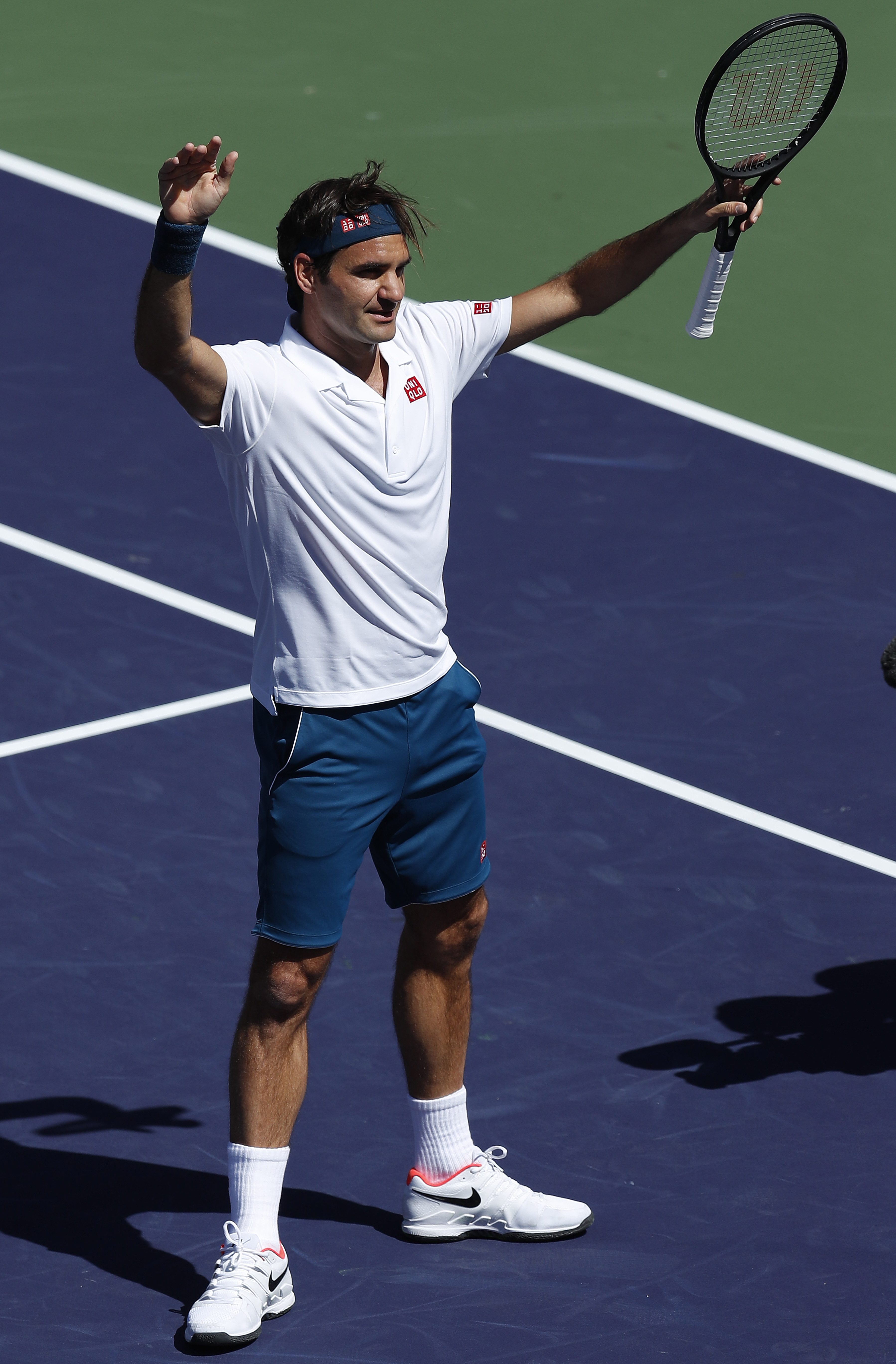 包含英国网球队血洗法国网球队，费德勒绝境逆转的词条