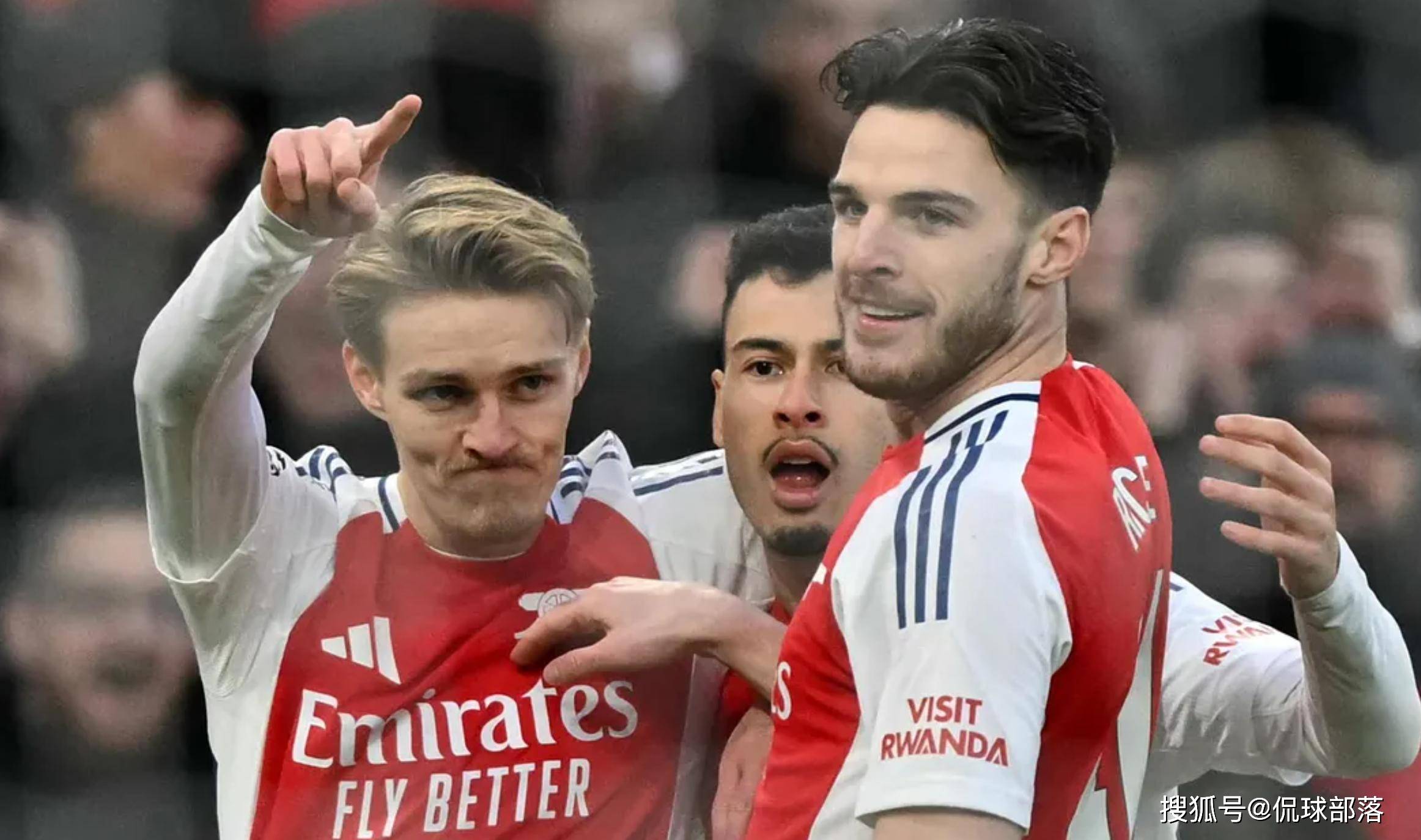 阿森纳绝杀曼城,德容完成帽子戏法 阿森纳绝杀曼城,德容完成帽子戏法