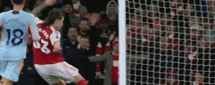 阿森纳绝杀沃特福德，豪取英超关键胜利