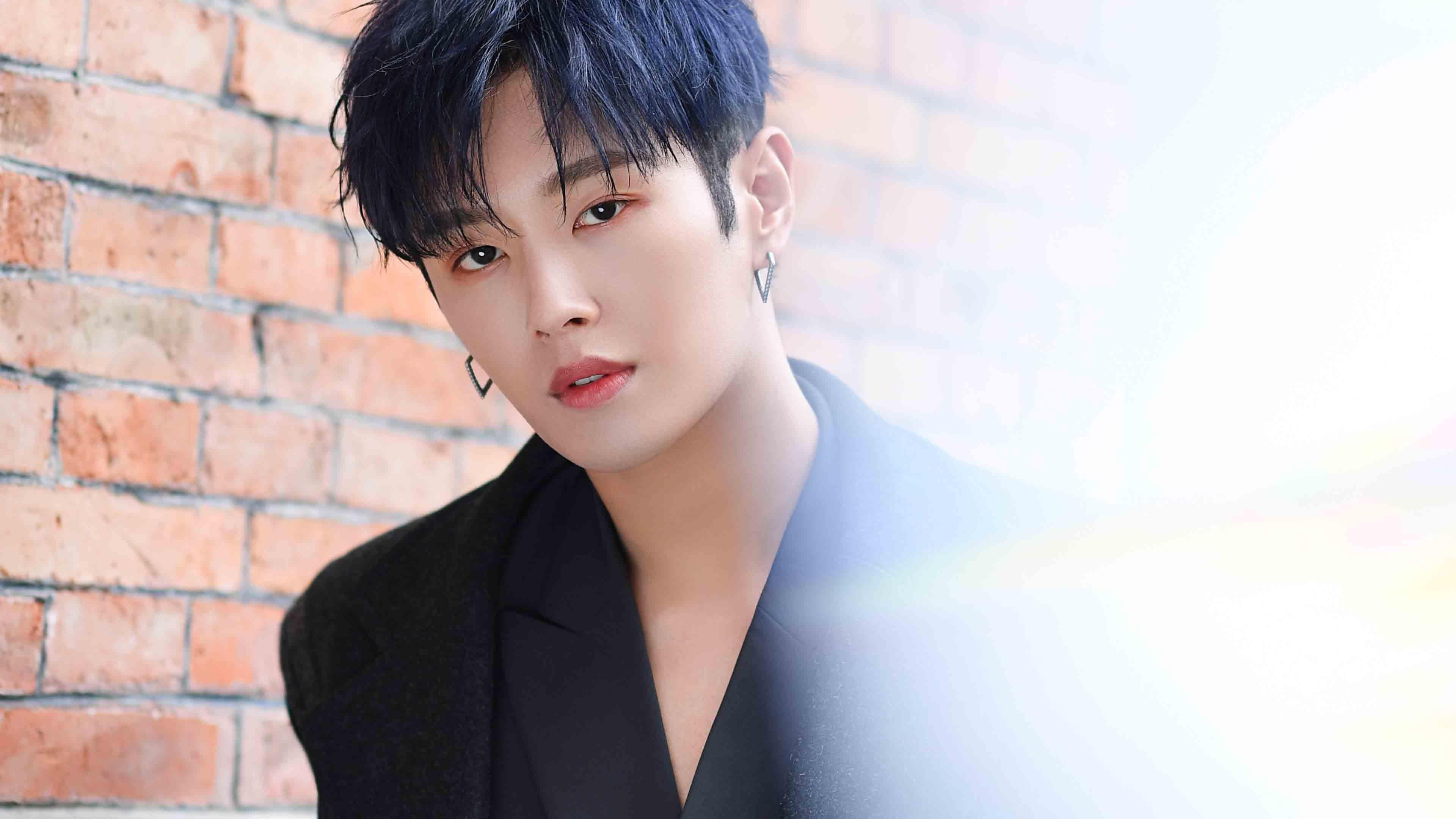 惊天冷门!哈斯上演绝地逆袭,拉塞尔末圈超车引爆赛场