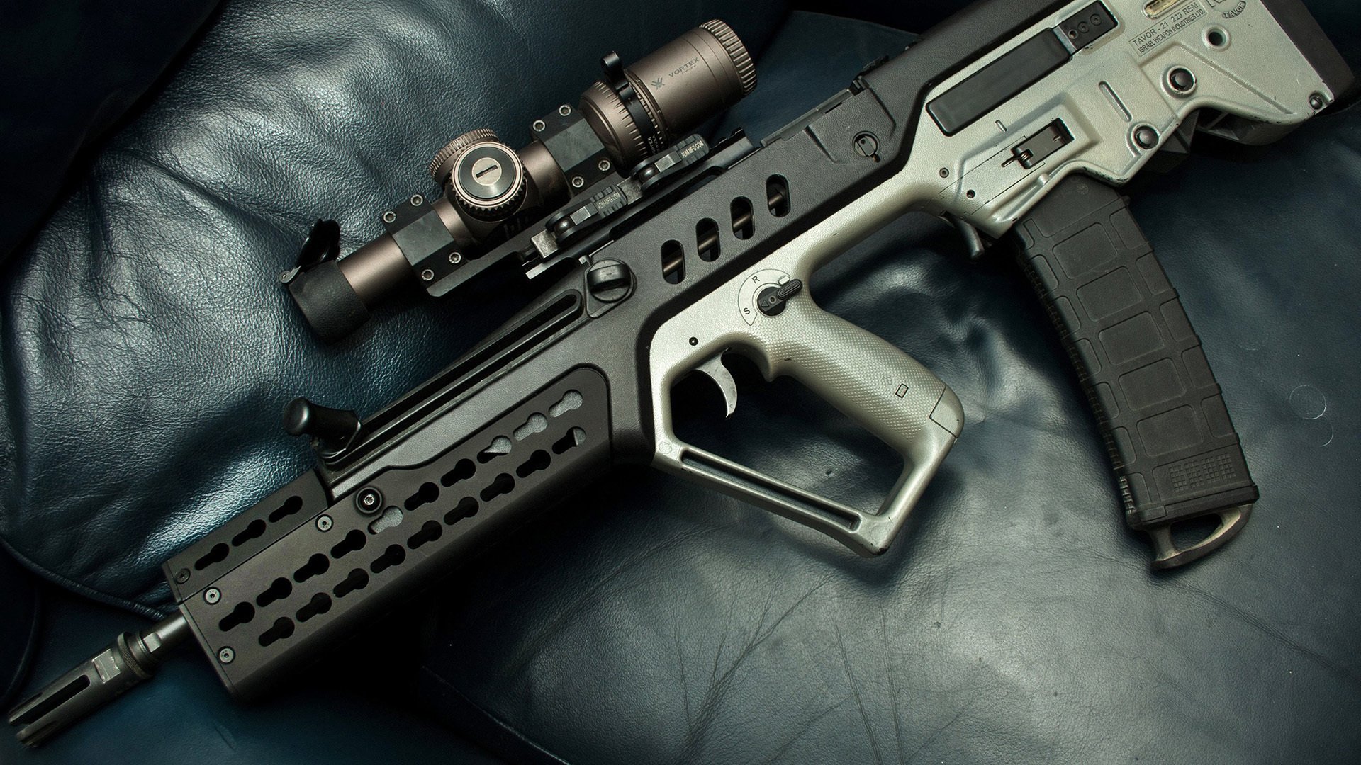 平行时空的终极合体，当皇马化身绿茵之神，C罗攻防两端统治厄瓜多尔