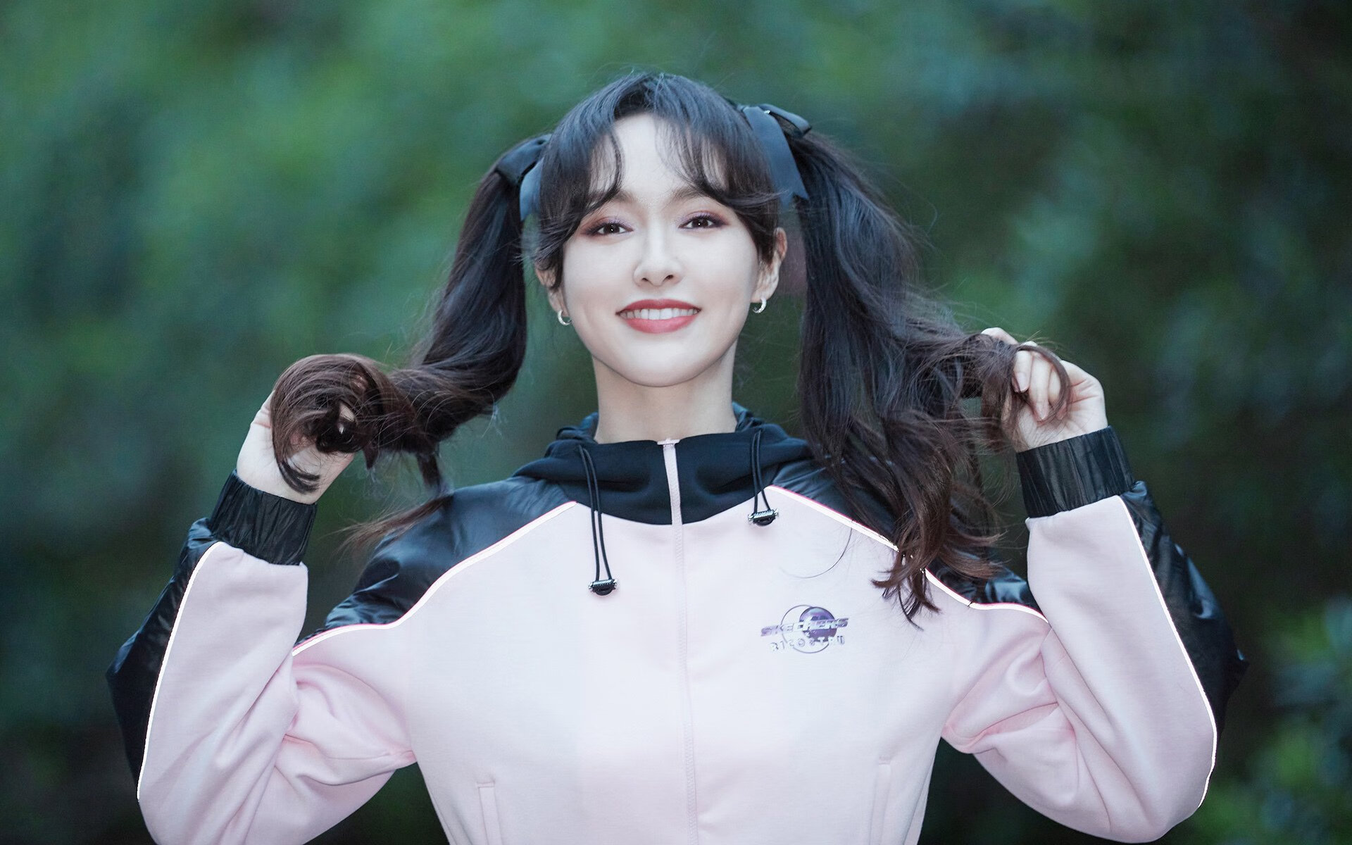 克莱·汤普森三分暴雨倾盆,凯尔特人三节打花尼克斯提前收工